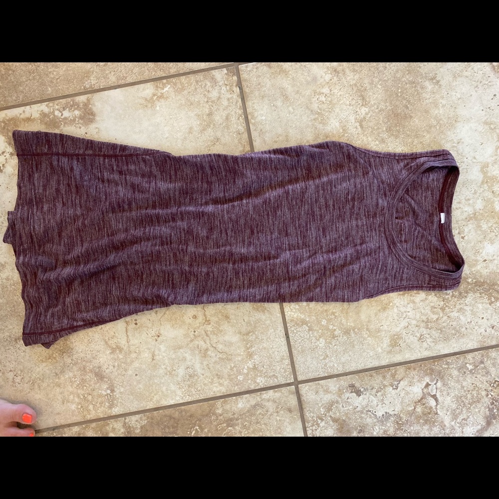 Lulu Lemon High neck twist back long tank size 6